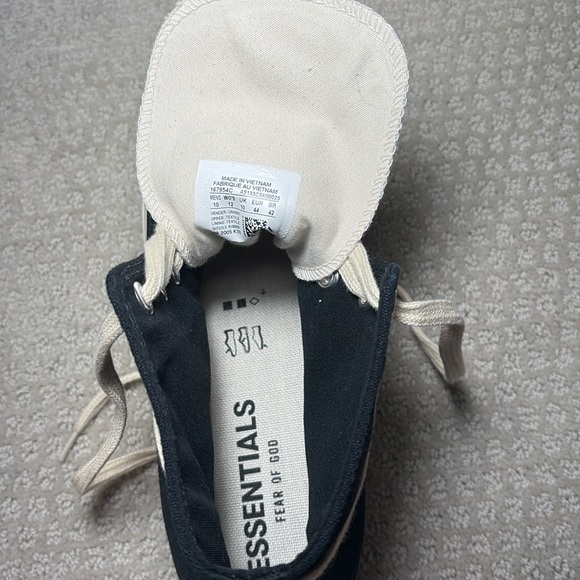 Converse X Essentials Fear of God Chuck 70 Hi Black and Cream - Picture 7 of 10